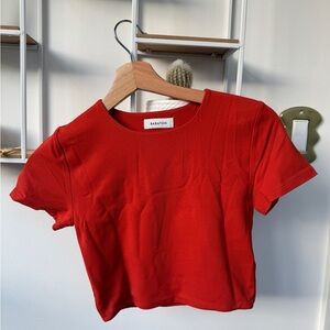 Babaton contour cropped tee - small